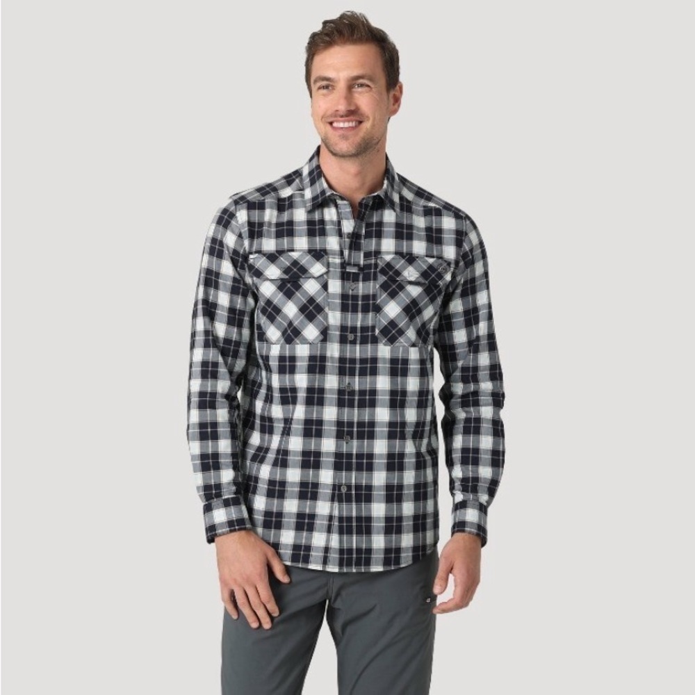 Wrangler performance utility shirt nwt